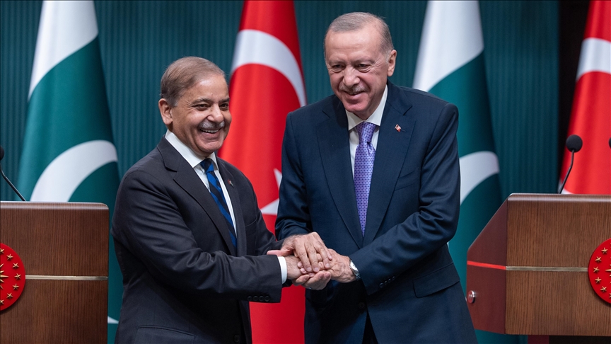 Cumhurbaşkanı Erdoğan: Pakistan ile hemen her konuda tam uyum içinde hareket ettiğimizi görmekten memnuniyet duyuyoruz