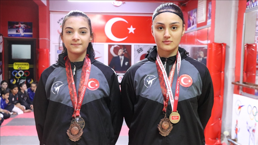 Yetenek taramasında keşfedilen milli tekvandocular Buğlem ve İrem, hedef büyüttü