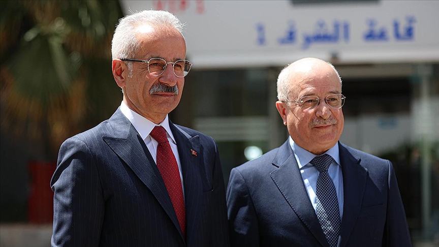 Bakan Uraloğlu, Şam'da resmi temaslarda bulunuyor