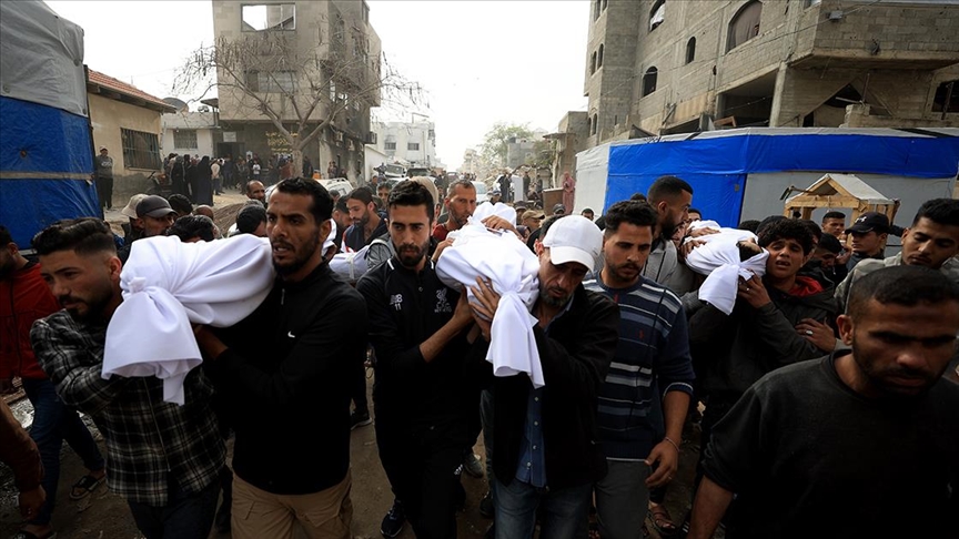 İsrail ordusunun Gazze Şeridi'ne düzenlediği saldırılarda ölü sayısı 30’a yükseldi