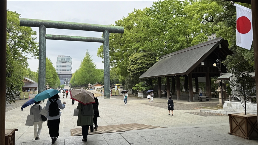 Dozens of Japanese lawmakers visit wartime shrine amid South Korea's opposition