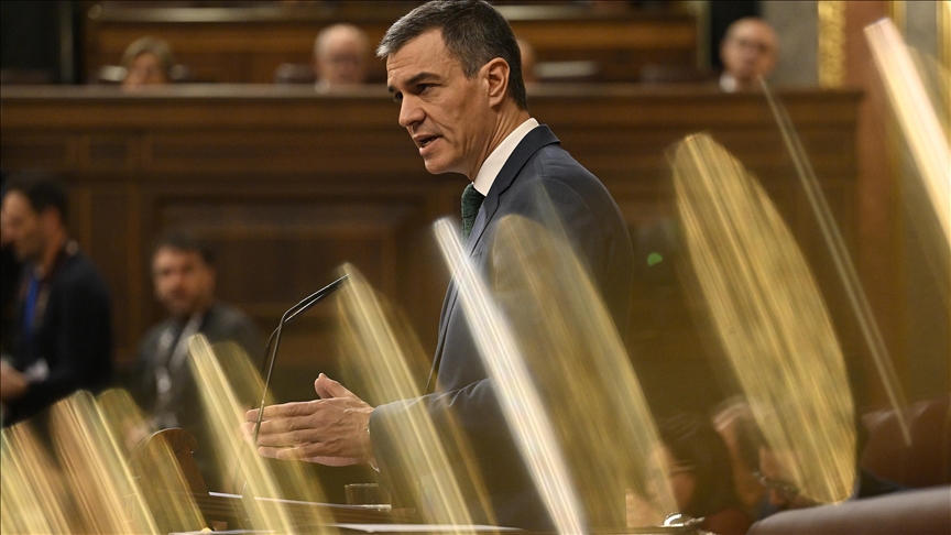 Sánchez anuncia su plan para elevar el presupuesto en Defensa al 2% del PIB