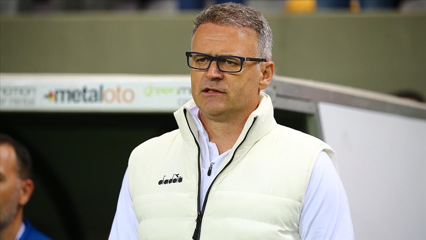 Sakaryaspor'un yeni teknik direktörü İrfan Buz oldu