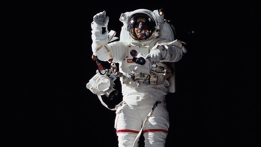 China akan kirim 3 astronotnya ke luar angkasa