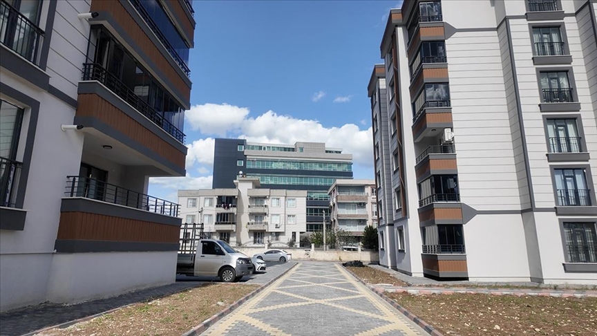 Adıyaman'da yerinde dönüşümle tamamlanan ilk sitede yaşam başladı