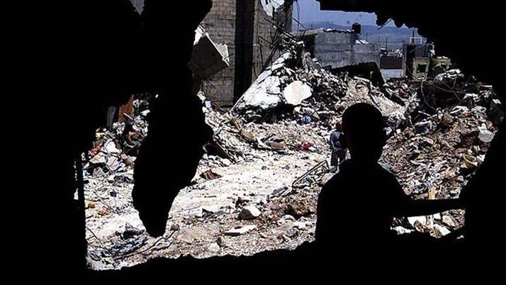 حكومة غزة تحذر من موت جماعي وتطلب ممرا إنسانيا فوريا 