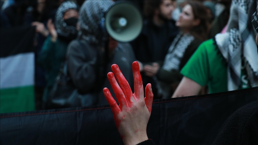 Studentët e "Sciences Po" protestë në Paris në mbështetje të Palestinës