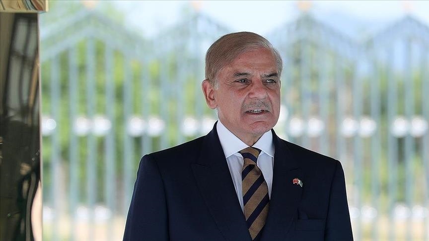 شريف: منفتحون على أي تحقيق "محايد وشفاف" بشأن هجوم كشمير