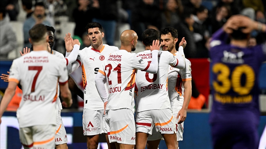 قدم.. غالاطة سراي يحكم قبضته على صدارة الدوري التركي