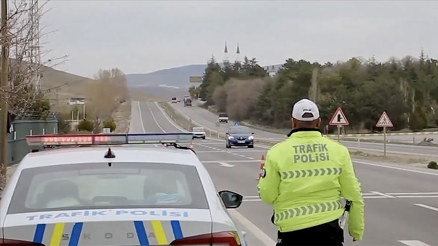 Yılbaşından bu yana hız ihlalleriyle ilgili 2,1 milyondan fazla işlem yapıldı