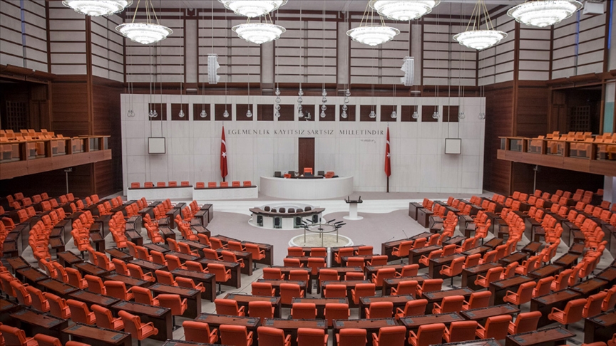 Türk demokrasi tarihinin kara lekesi "27 Nisan"ın üzerinden 18 yıl geçti