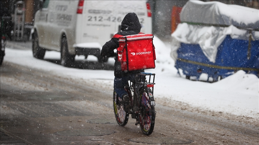 Deliveroo shares soar 17% after DoorDash makes takeover offer