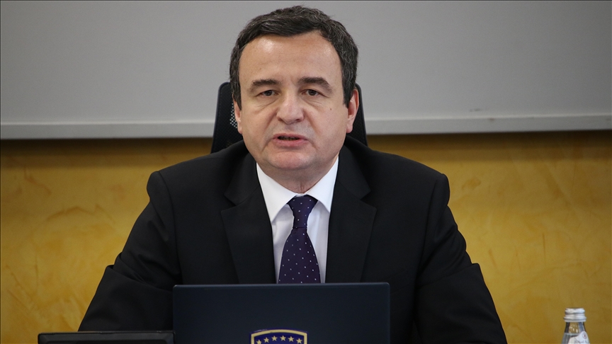 Kurti fton kreun e PDK-së dhe atë të LDK-së për konsultime para konstituimit të Kuvendit