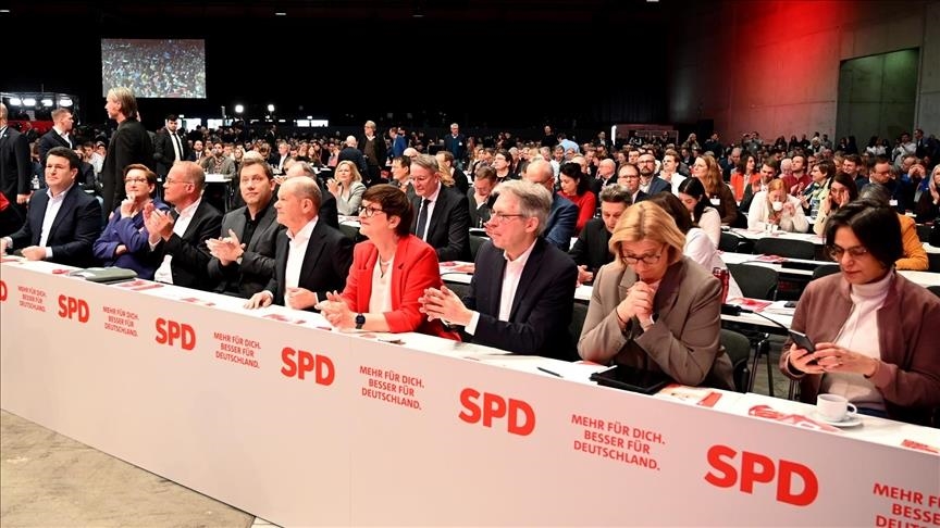 Allemagne : le SPD approuve l'accord de coalition avec les Chrétiens-démocrates