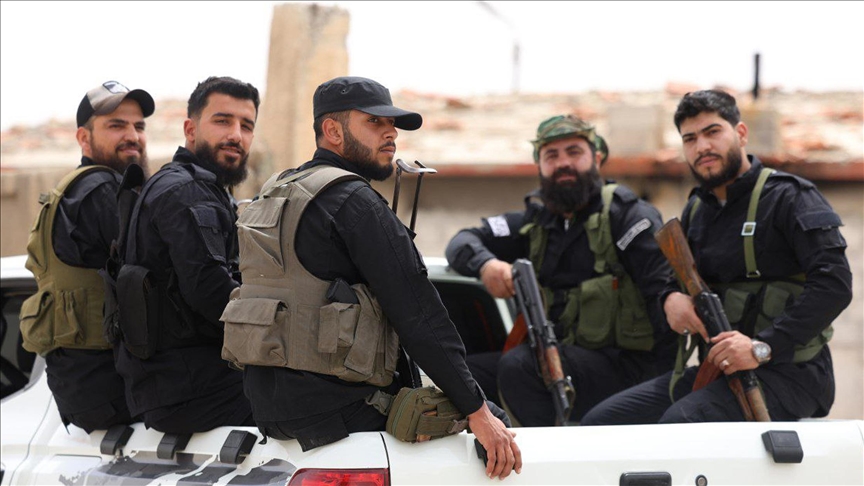 سوريا.. انتهاء العملية الأمنية بصحنايا وانتشار القوات بأحيائها