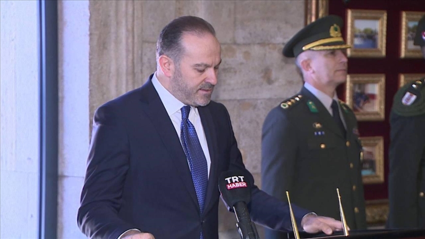 Делегация ТРТ в день своей 61-й годовщины посетила мавзолею Ататюрка