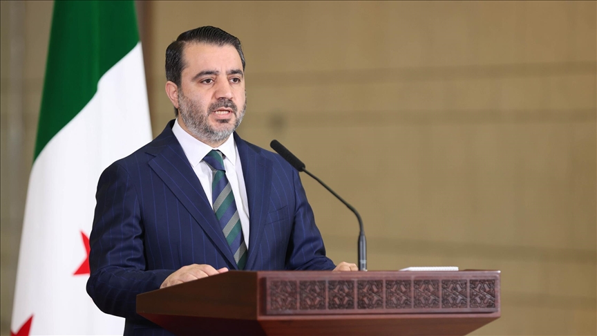 سوريا تحذر من دعوات التدخل الخارجي وتؤكد على الحوار للاستقرار