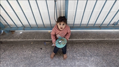 Zyrtari palestinez: Gaza ka hyrë në fazën e avancuar të urisë për shkak të rrethimit izraelit