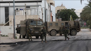 مقتل فلسطيني وإصابة 7 خلال اقتحام الجيش الإسرائيلي بلدات بالضفة