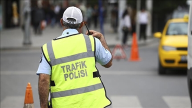 İstanbul'da bazı yollar trafiğe kapatıldı