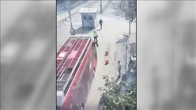 Polisin dur ihtarına uymayan CHP'nin otobüs şoförü hakkında adli kontrol kararı