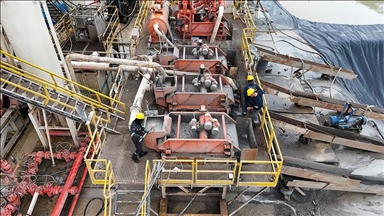 Turkish, Hungarian national oil companies to begin exploration at 2 sites in Hungary