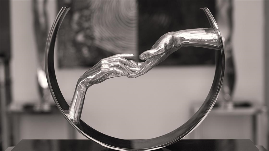 Miart Gallery, İstanbul'daki galerisini "Bronzun Yeni Çağı" sergisiyle açtı