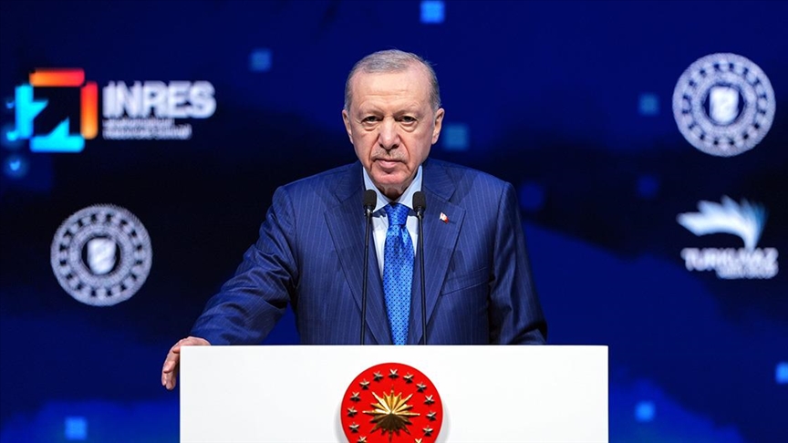 Cumhurbaşkanı Erdoğan: Türkiye'yi doğal gaz ve petrol arama alanında küresel aktör haline getireceğiz