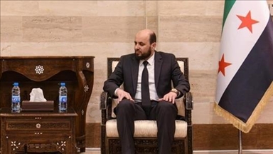 سوريا وأذربيجان تبحثان التعاون في توريد الغاز والطاقة المتجددة