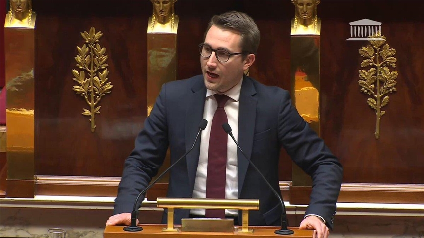 France : le député LFI Antoine Léaument appelle à mettre fin à l'Islamophobie