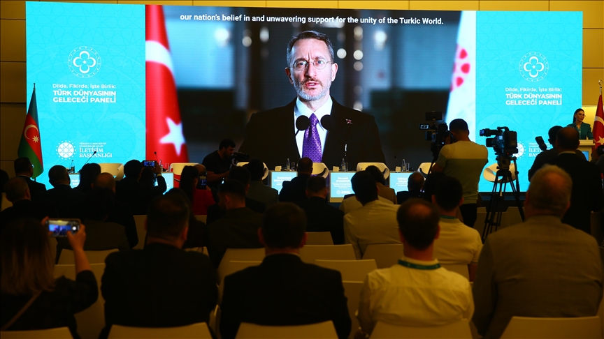 Bakü'de, "Dilde, Fikirde, İşte Birlik: Türk Dünyasının Geleceği" paneli düzenlendi