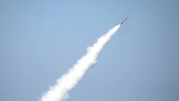 پاکستان موفق به آزمایش موشک بالستیک با برد 450 کیلومتر شد