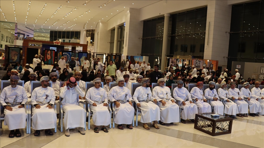 بدورته الـ29.. معرض مسقط الدولي للكتاب يستقطب 550 ألف زائر