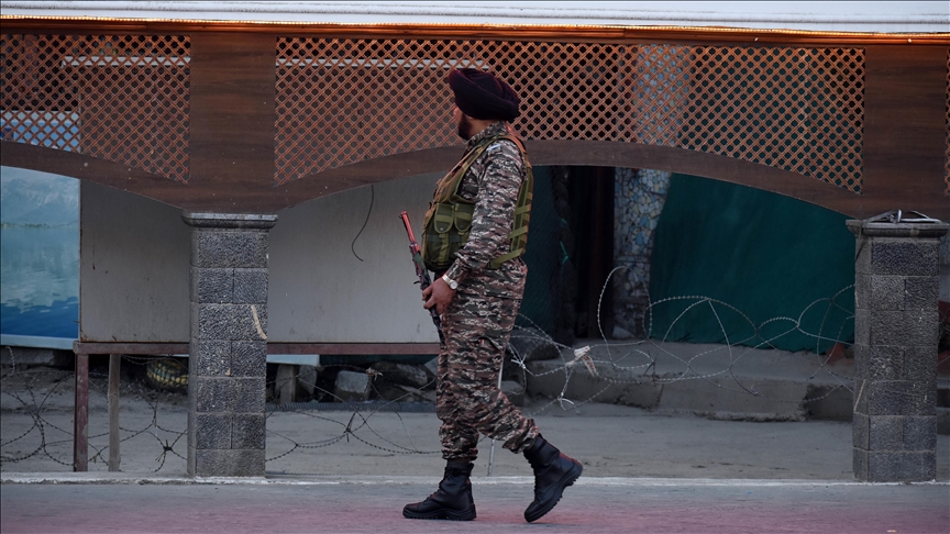 India halts imports, postal and maritime links with Pakistan