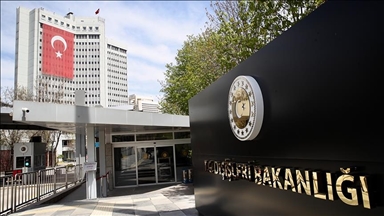 Dışişleri Bakanlığı, Netanyahu'nun uçağına üst uçuş izni verildiği iddialarını yalanladı