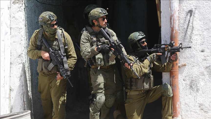 Israeli army calls up tens of thousands of reservists to expand offensive in Gaza