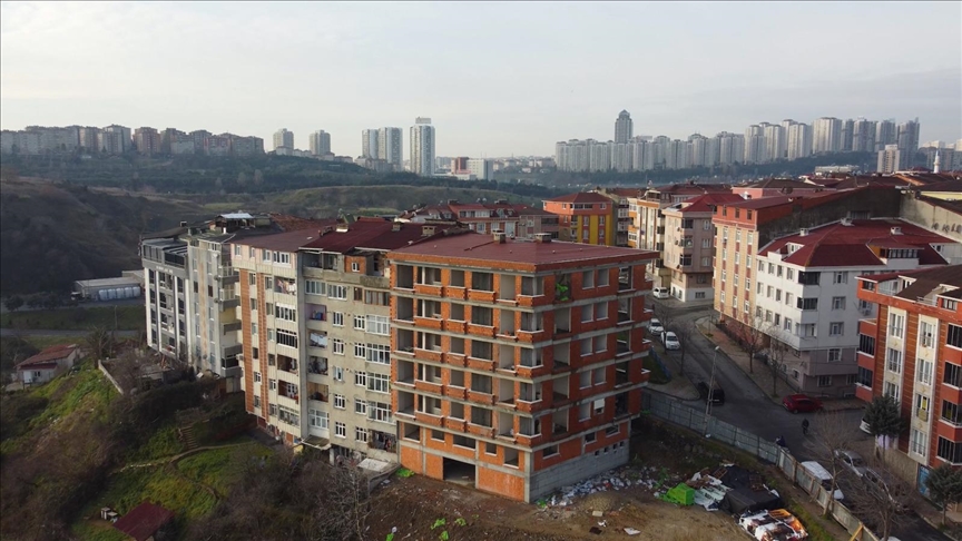 İstanbul'da "Yarısı Bizden" kampanyası ile kentsel dönüşümün merak edilenleri 16 soruda yanıtlandı: