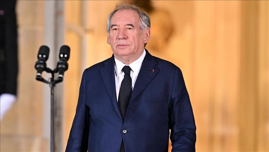 France : Bayrou évoque "une forme d’explosion en chaîne de la société française"