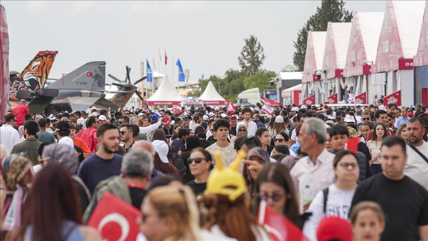 لفكوشا.. 225 ألف زائر لمهرجان تكنوفيست لتكنولوجيا الطيران والفضاء