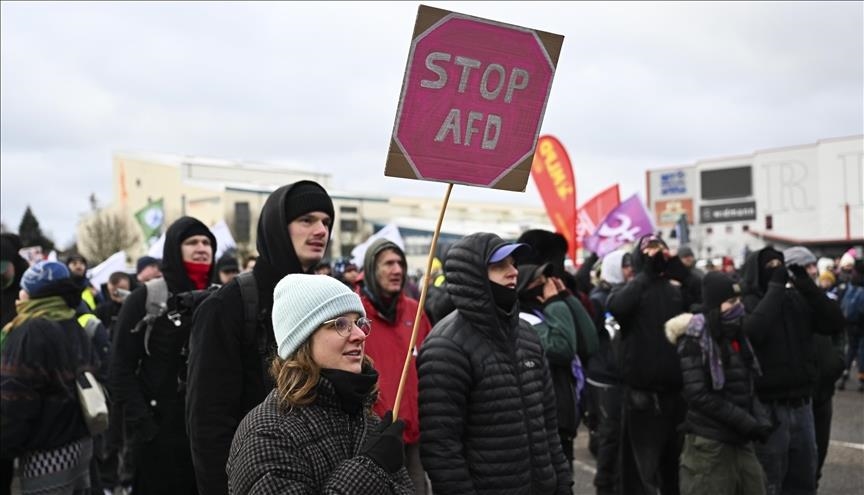 Анкета: Речиси половина од Германците се за забрана на крајнодесничарската партија АфД