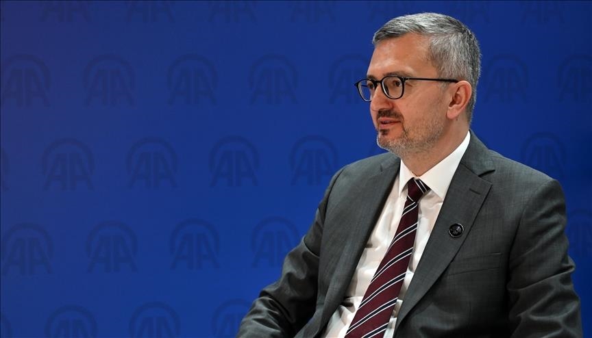 Le vice-ministre turc des Affaires étrangères assiste à la cérémonie d'investiture du président gabonais