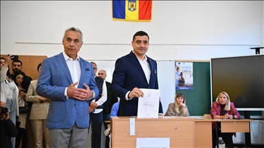 Roumanie : Le candidat d'extrême droite George Simion en tête du 1er tour de l'élection présidentielle