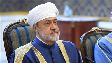 سلطان عمان يزور الجزائر لبحث قضايا ثنائية وإقليمية