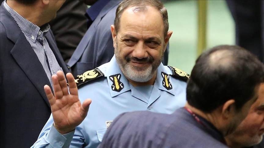 إيران تهدد باستهداف القواعد والمصالح الأمريكية حال تعرضها لعدوان