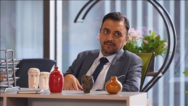 Şinasi Yurtsever'in rol aldığı son yapım "% İKİ" tabii'de izleyicilerle buluştu