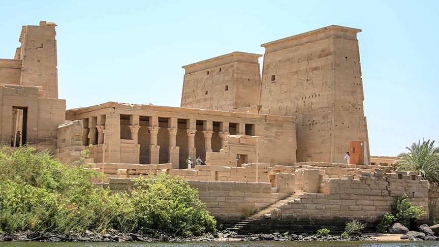 معبد فيلة.. أسرار فرعونية منقوشة بين ضفتي النيل (تقرير)