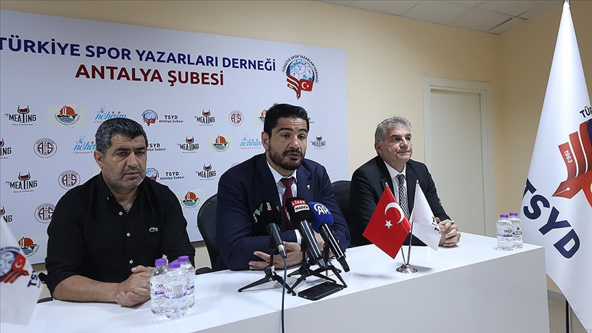 Türkiye Güreş Federasyonu Başkanı Taha Akgül: Amacımız yetenekli çocukları bulmak ve ülkemize kazandırmak