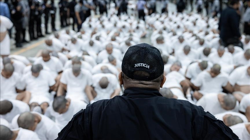 Memo shows spy agencies do not think Venezuela sent crime gang to target US