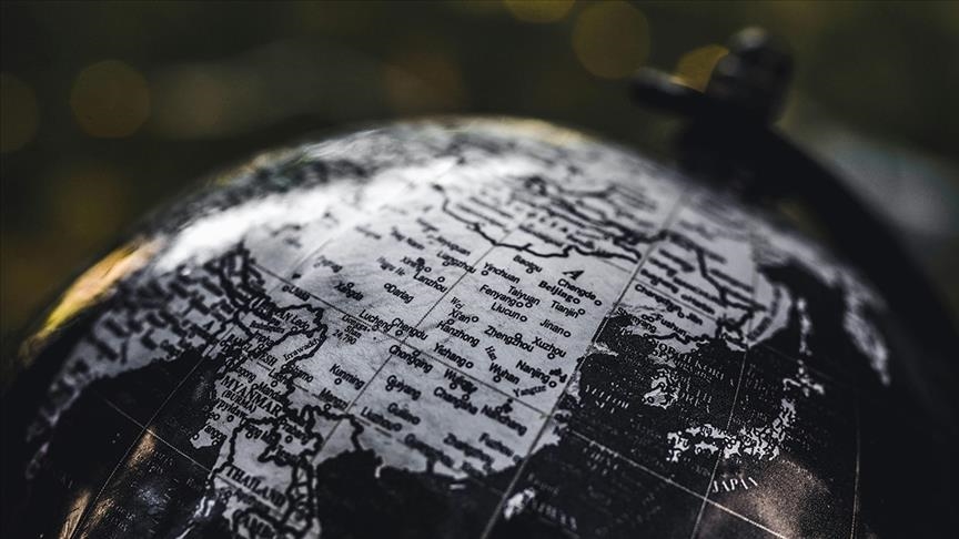 Les cartes du monde dessinées avec des projections différentes peuvent orienter les perceptions