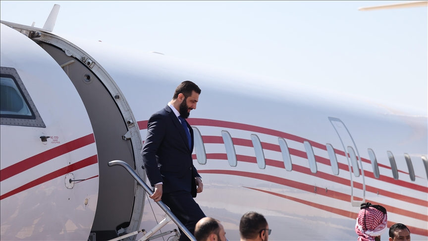 الشرع يزور فرنسا الأربعاء لبحث إعادة الإعمار واعتداءات إسرائيل